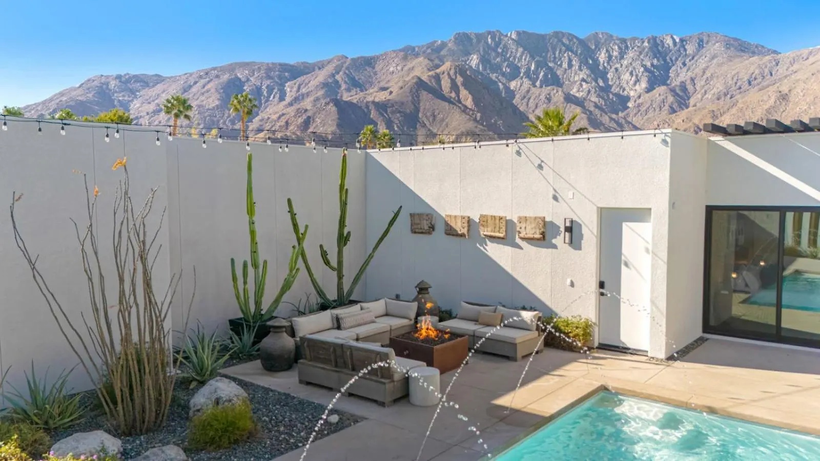 Holiday home Spectacular Resort-Style Oasis By Rather Be Properties Palm Springs