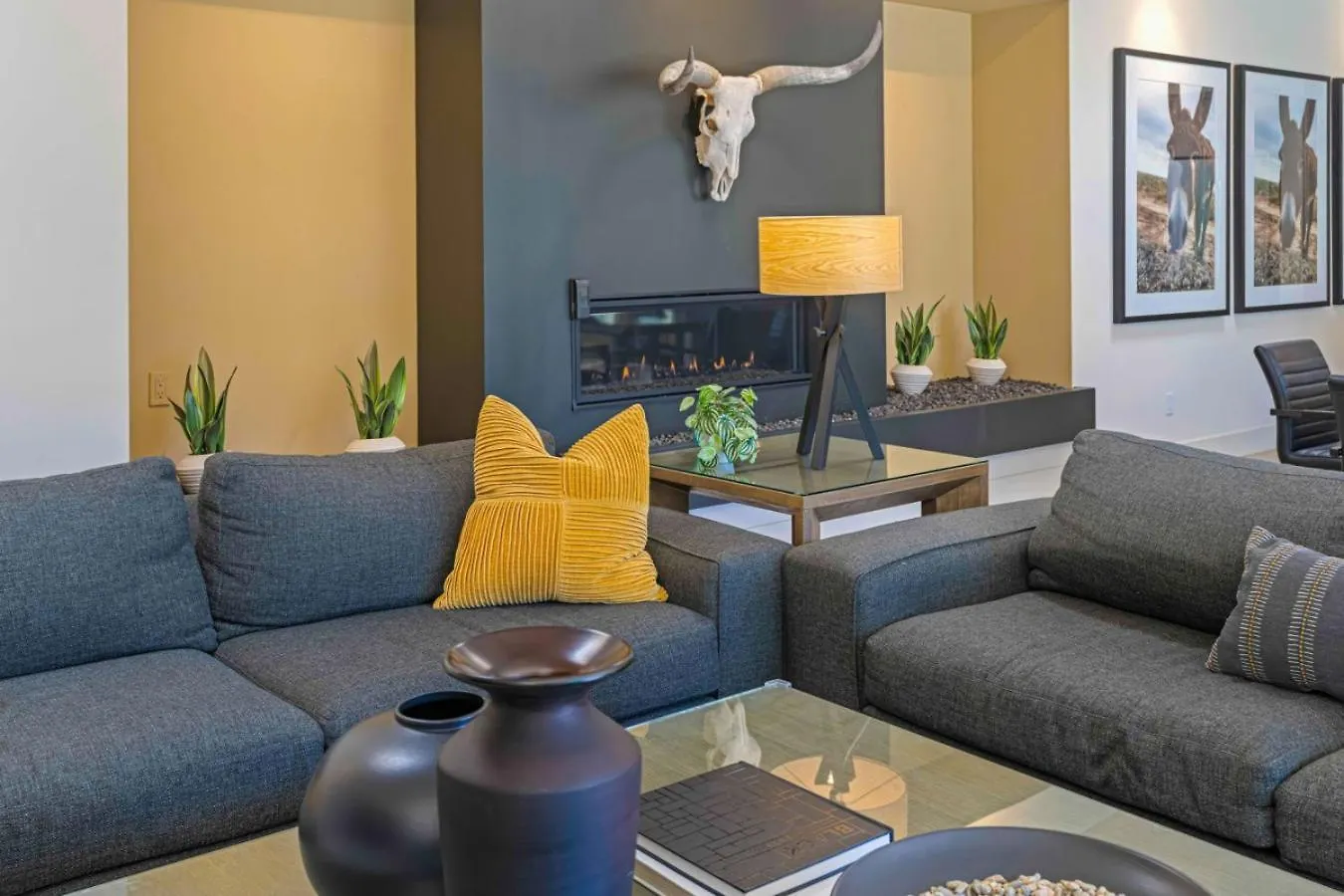 Spectacular Resort-Style Oasis By Rather Be Properties Palm Springs Holiday home