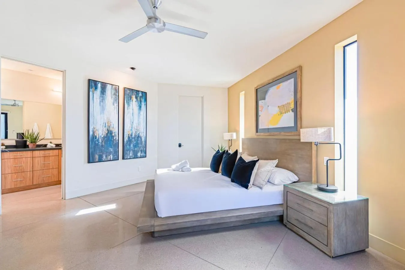 Spectacular Resort-Style Oasis By Rather Be Properties Palm Springs 0*,